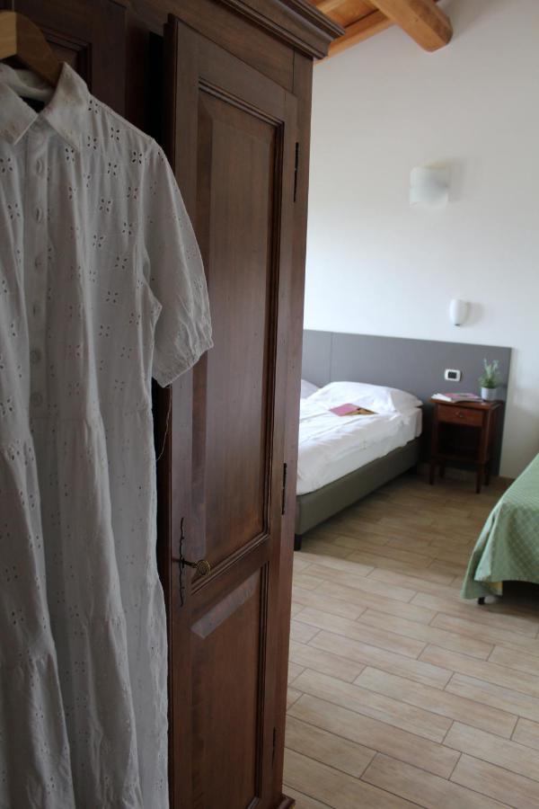 Family Room with Garden View,1109858523:JPEG